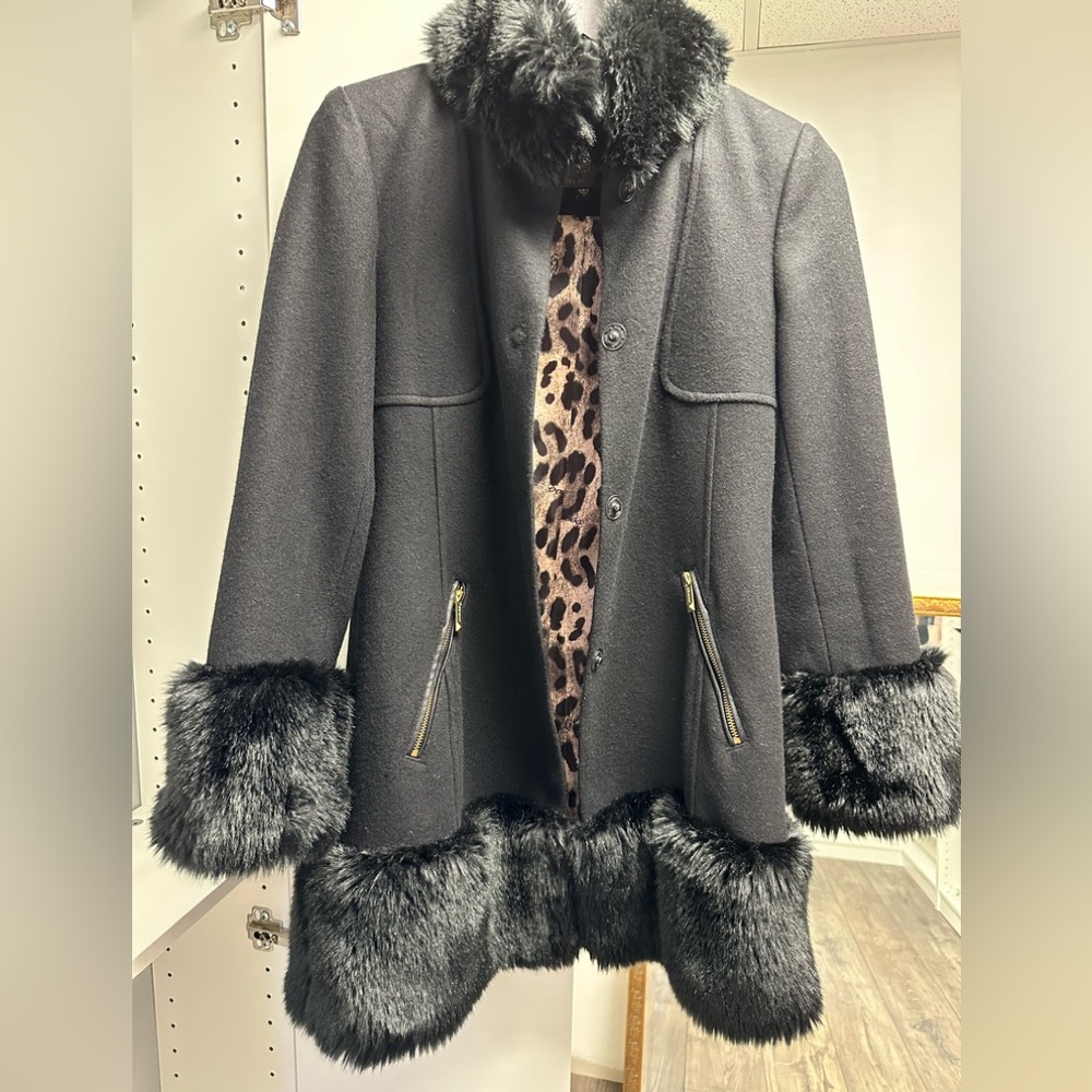 Guess coat - Picture 3 of 11